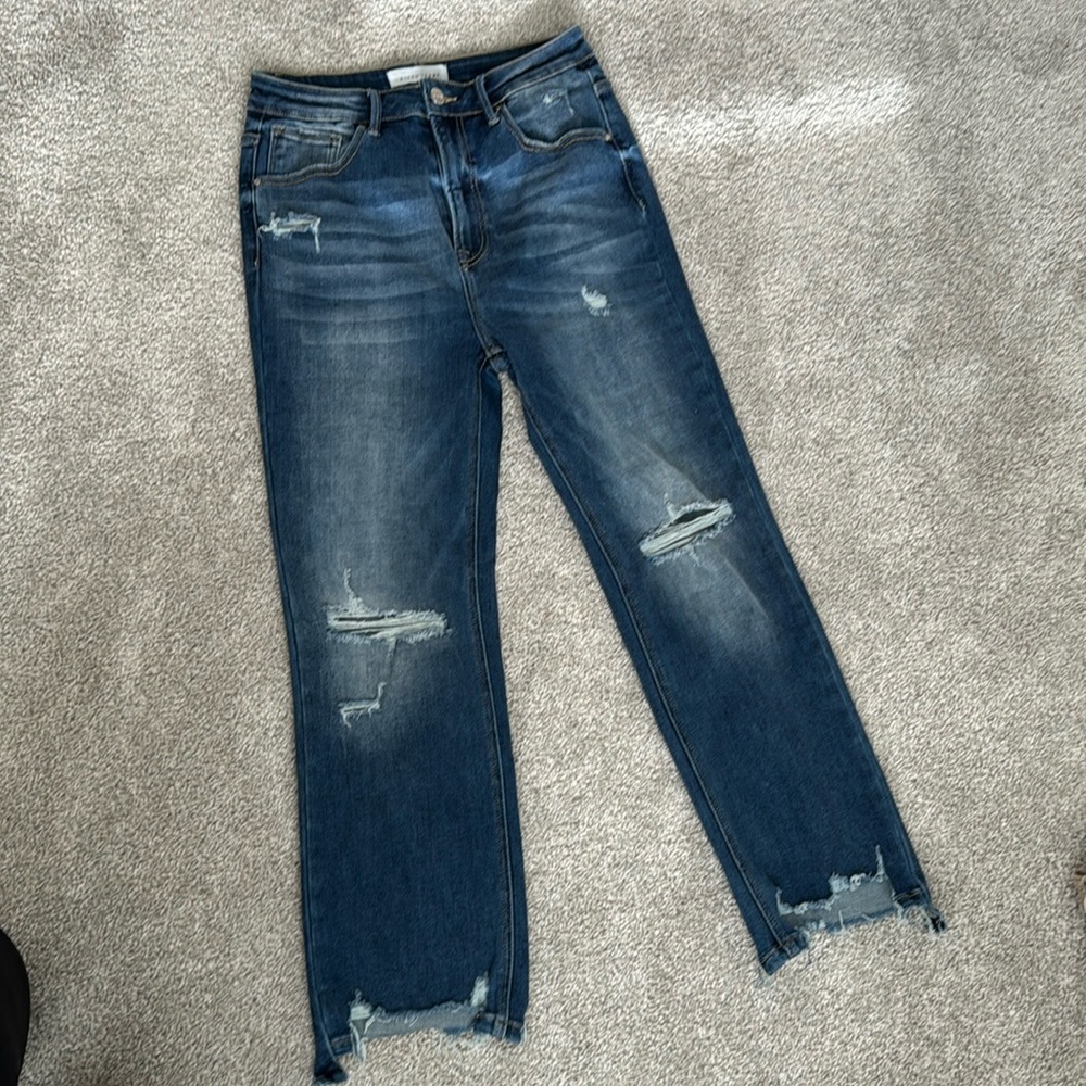 Risen Straight Leg Jeans